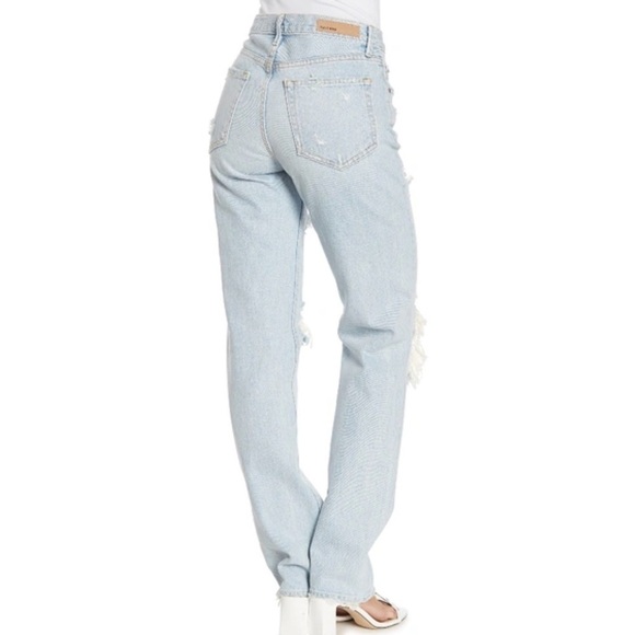 GRLFRND Helena High Rise Straight Leg Distressed Jeans Light Wash Button Fly 26 - Picture 2 of 8